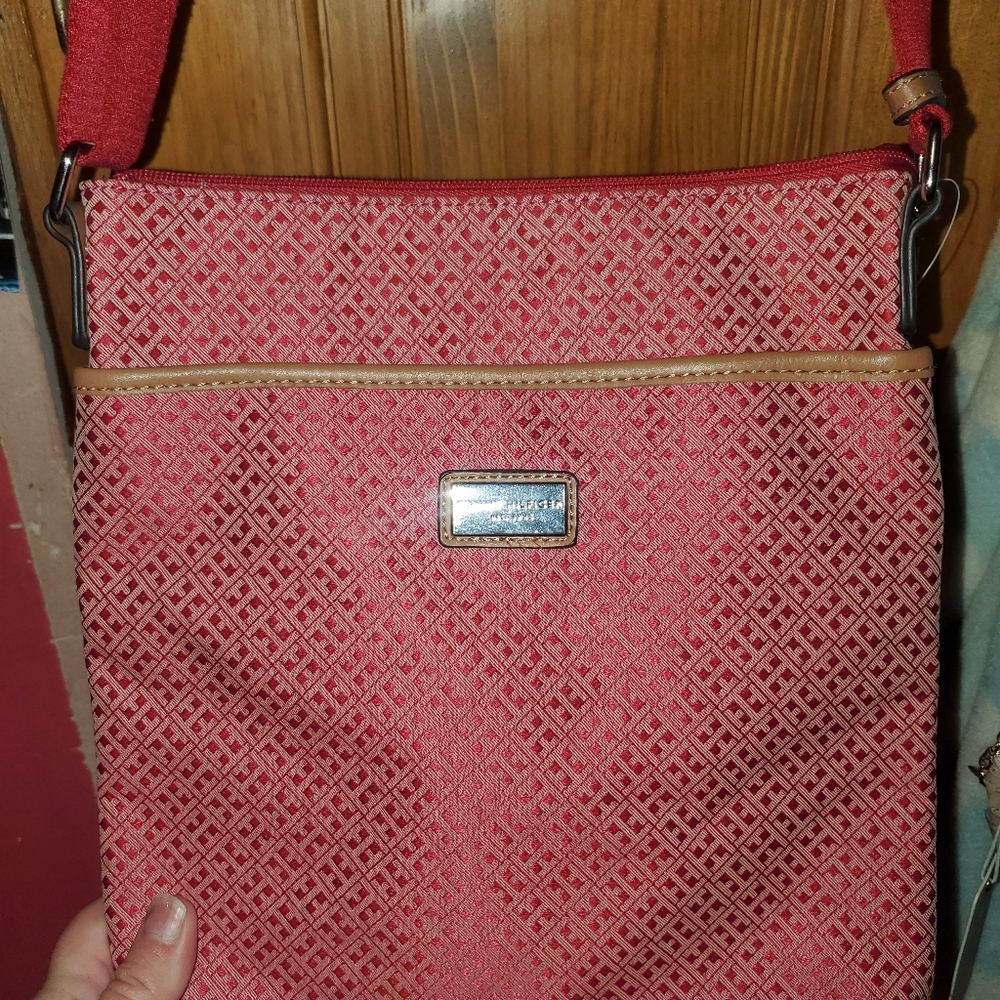 Tommy Hilfiger CrossBody